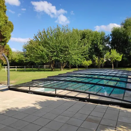 Βίλα Demeure Du Canteloup